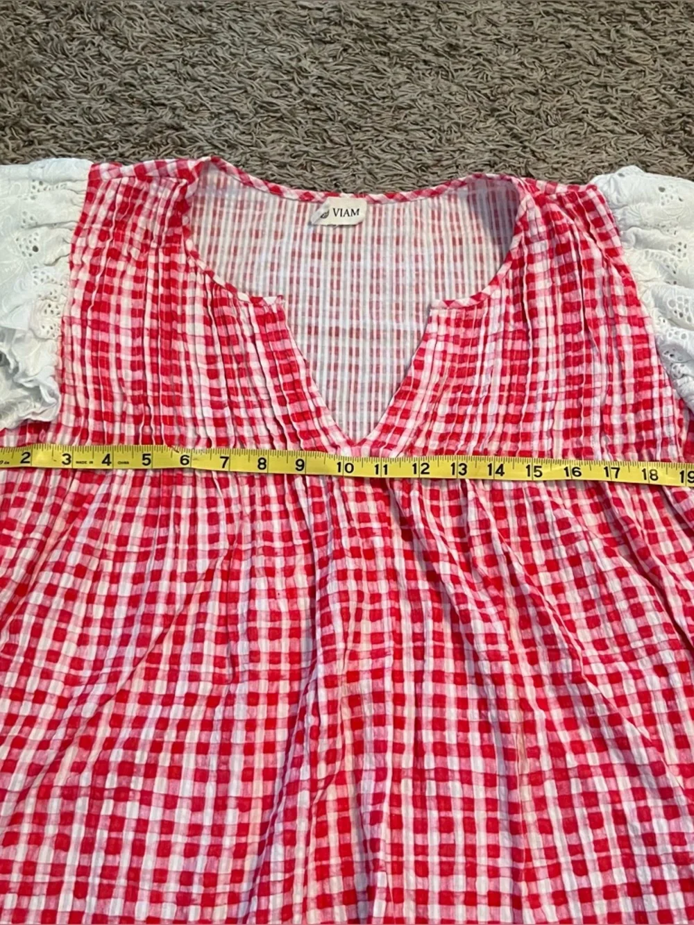 ANTHROPOLOGIE Viam Red Gingham Eyelet Puff Sleeve Top Sz S Cotton Cottagecore
